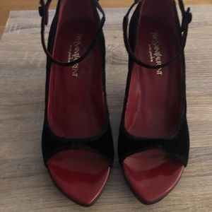 Yves Saint Laurent Black Suede Heels